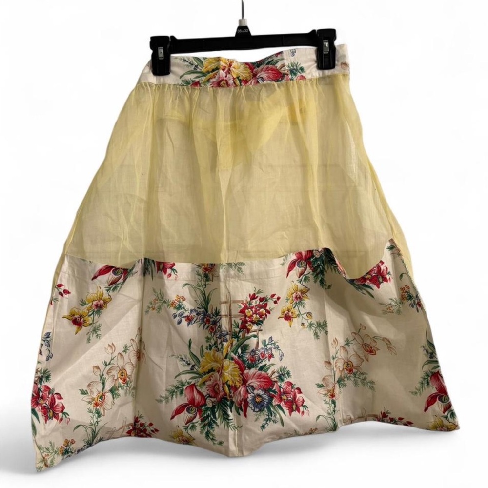 Vintage floral apron